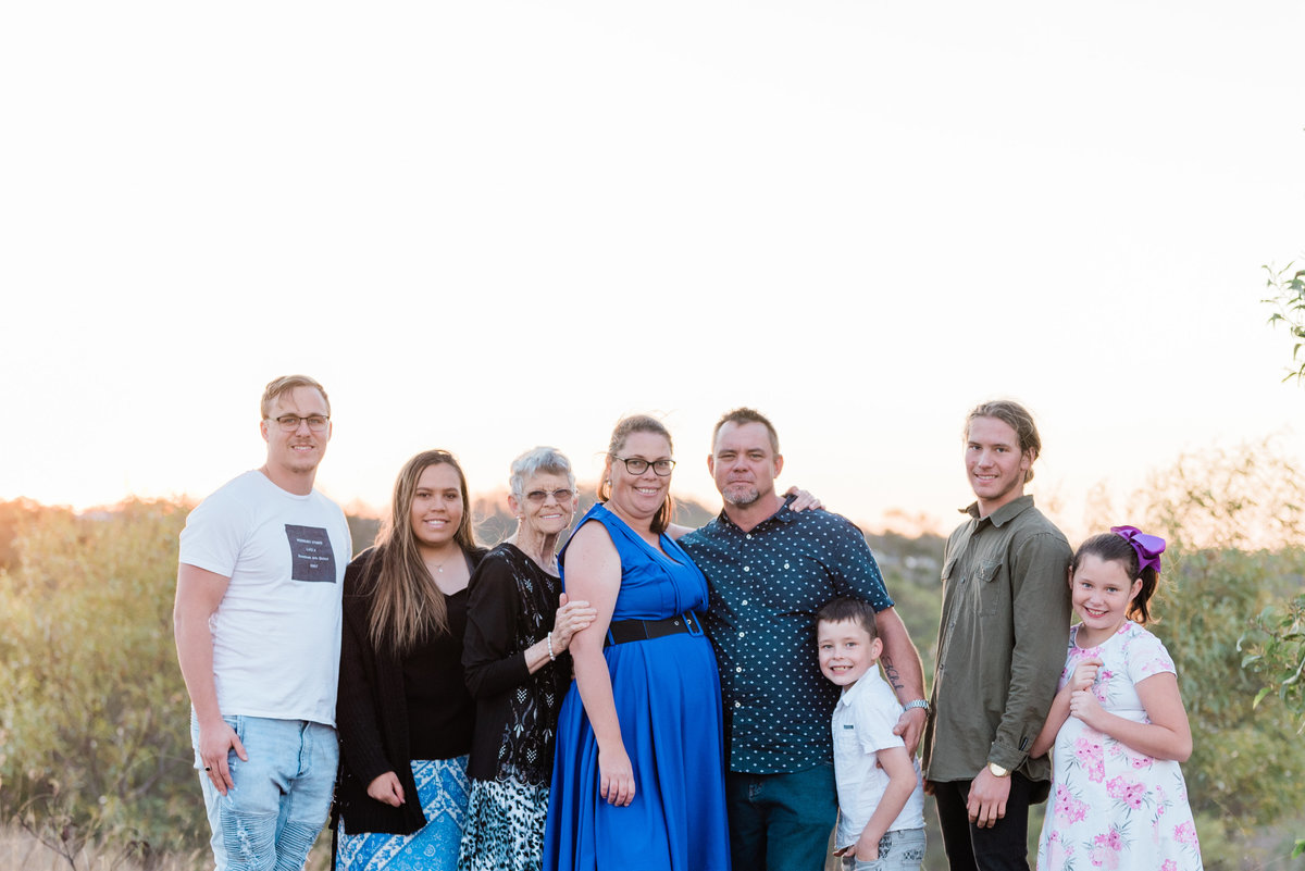 relaxed-family-portraits-sunset-grassy-field-sprinfield-brisbane-lead-images (12 of 12)