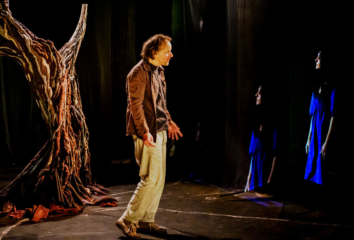 LE JOUR DES CORNEILLES Crash Test LE GRAND PARQUET ©Marie CharbonnierP2080334