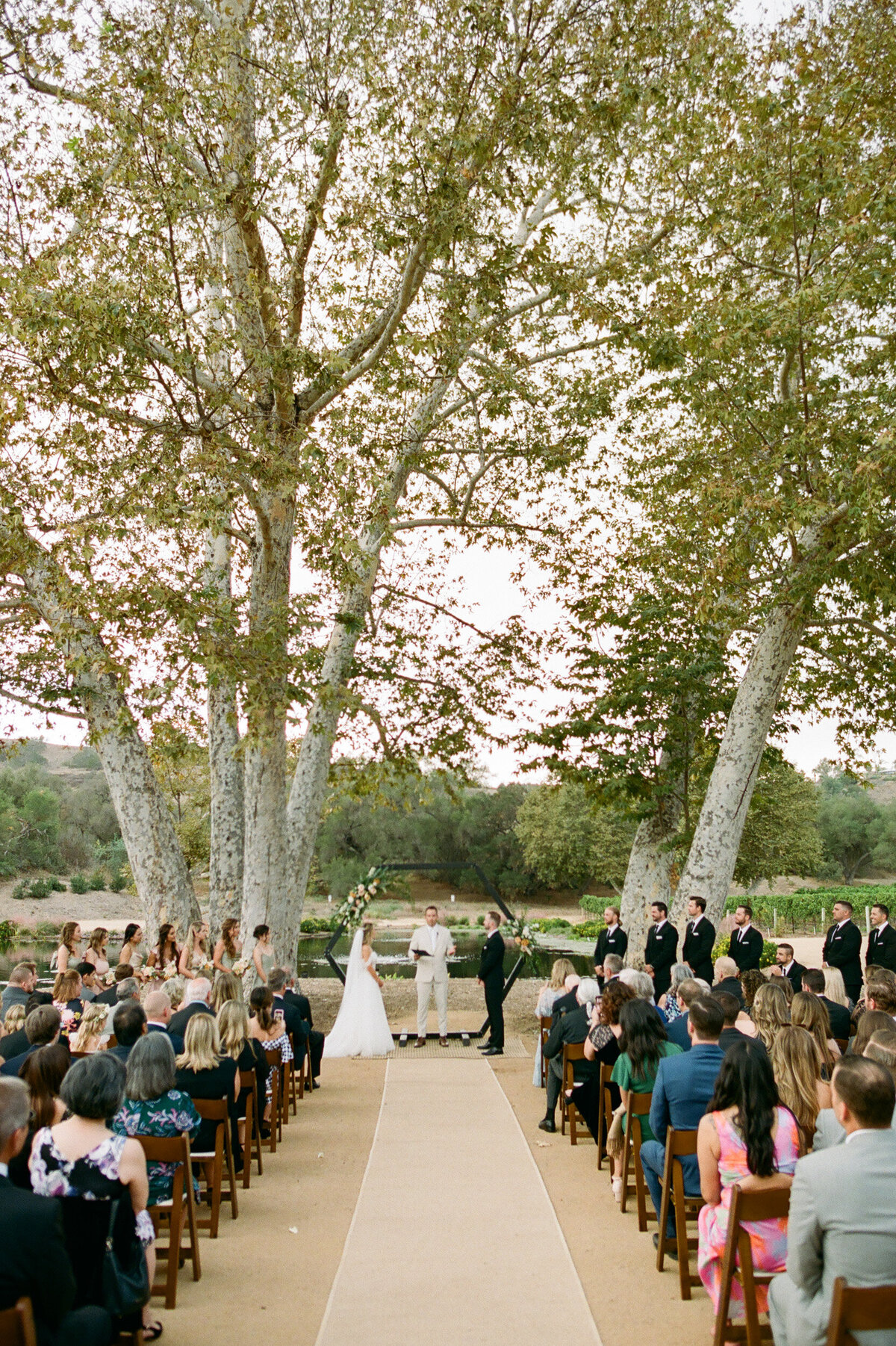35mm Film Wedding Photography-036-384970010002
