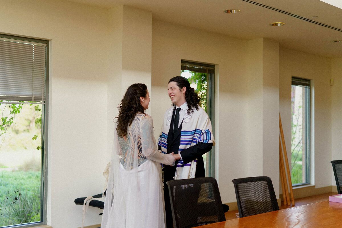 Esme&JacobWeddingPhotos_Previews_AustinWeddingPhotographer_HereafterFilms-17