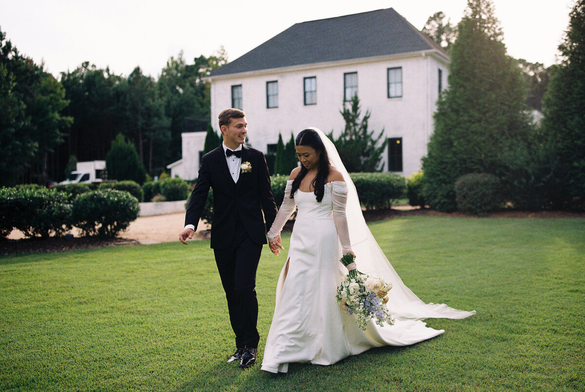 Crystal  Nicks Wedding_The Bradford North Carolina Wedding Venue_Raleigh Wedding Photographers_0129
