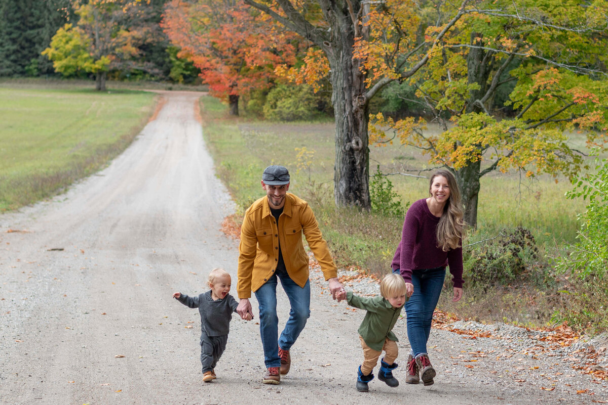 manning-road-running-family