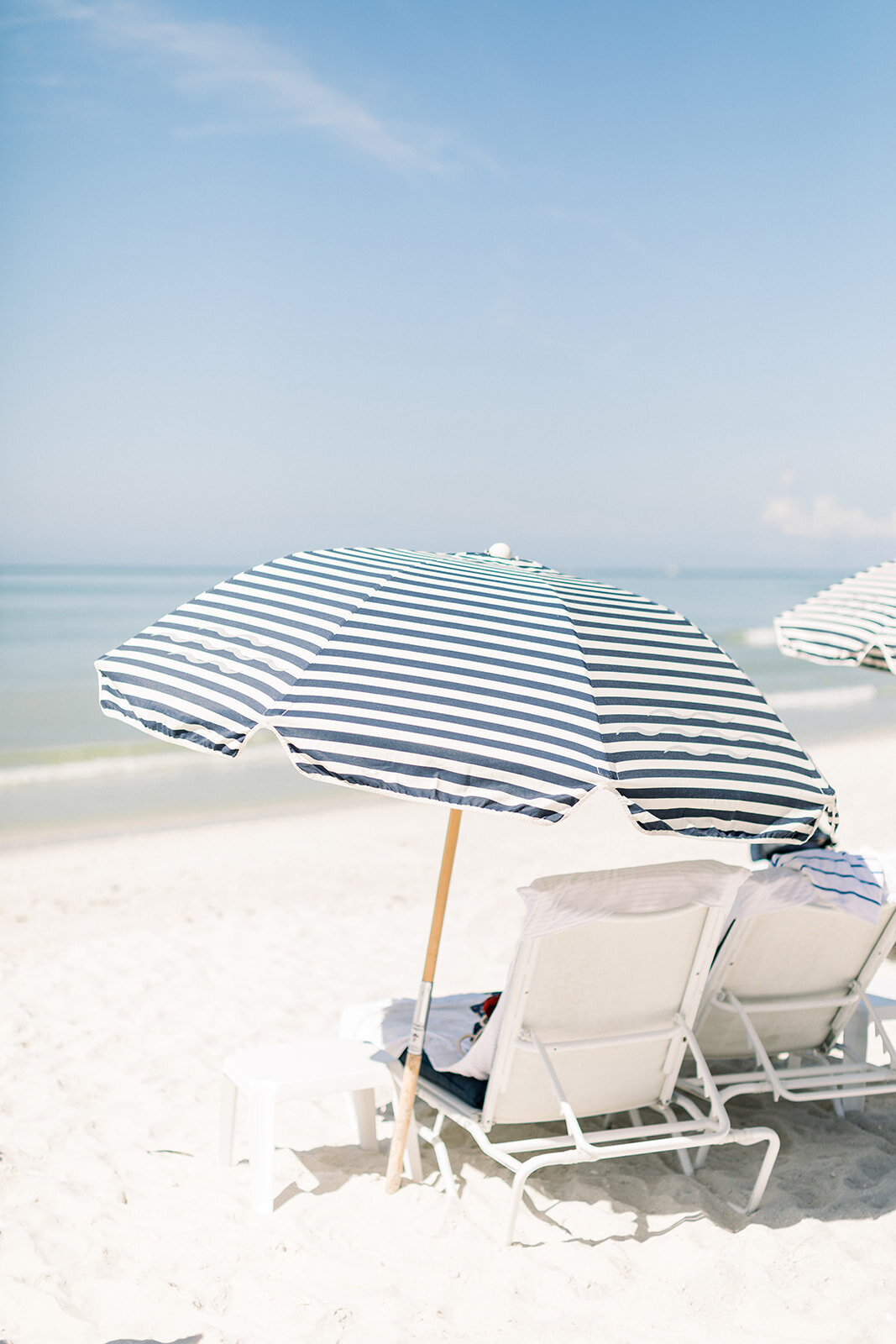 jaimie-billy-edge-water-beach-hotel-naples-wedding-photos-1007