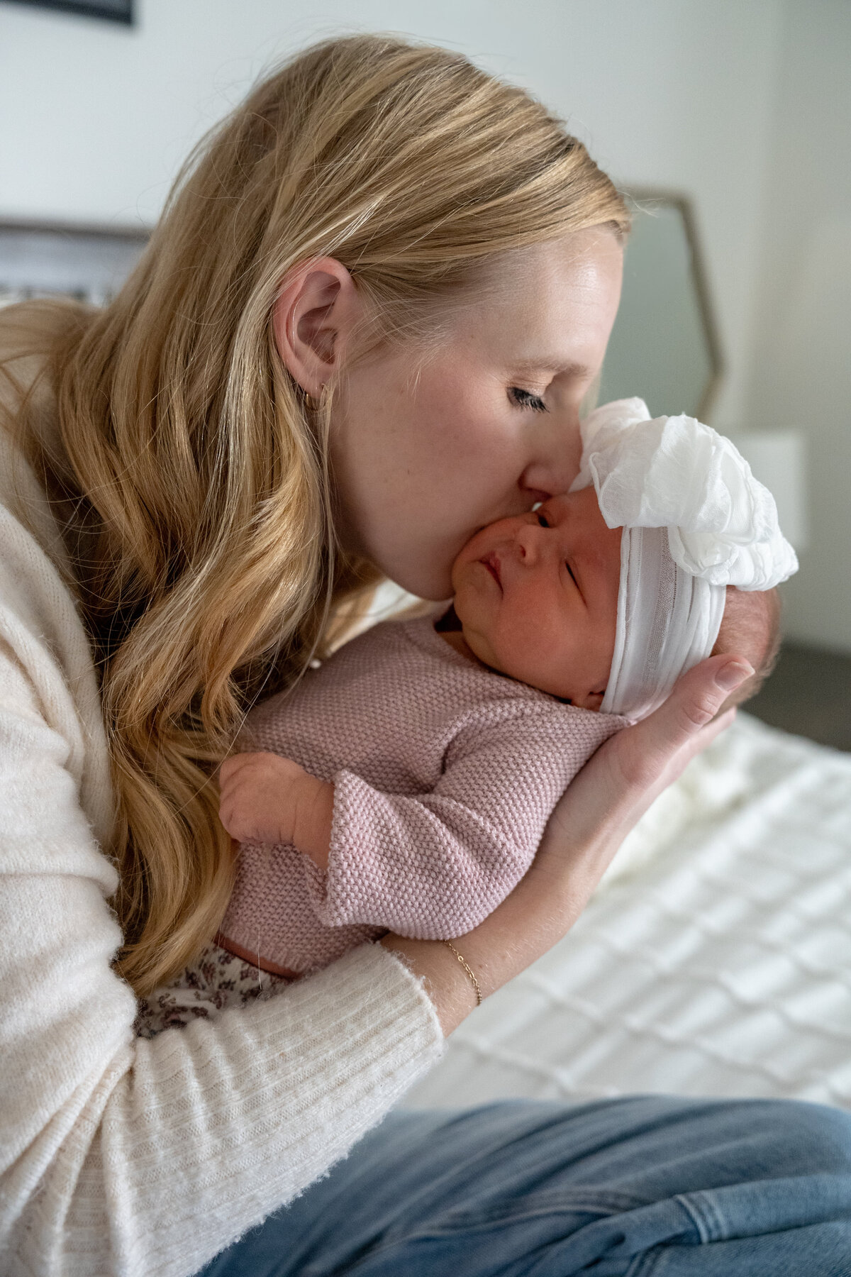 Malenke Family and Newborn Gallery 2025 November-54