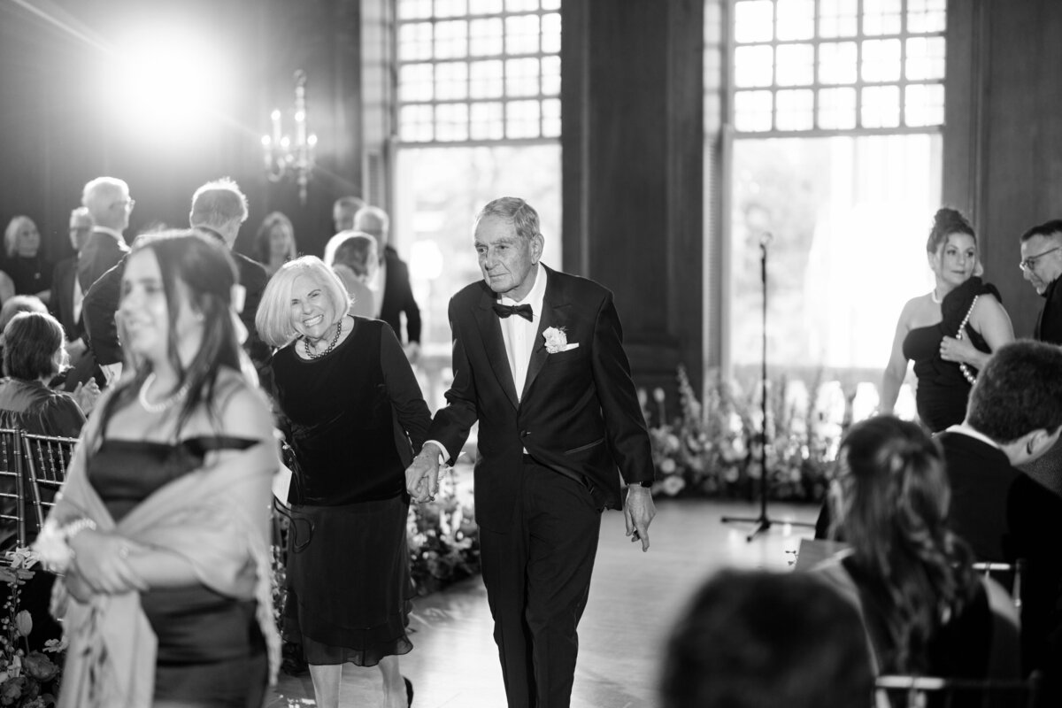 Aspen-Avenue-The-Berlez-Chicago-Wedding-Photographer-Clementine-Custom-Events-Racquet-Club-of-Chicago-Avant-Gardenia-Posh-Production-Cagen-Orchestra-Nika-Vaughan-BBJ-La-Tavola -Vogue-Editorial-High-Fashion-Fine-Art-Luxury-Journalism-176