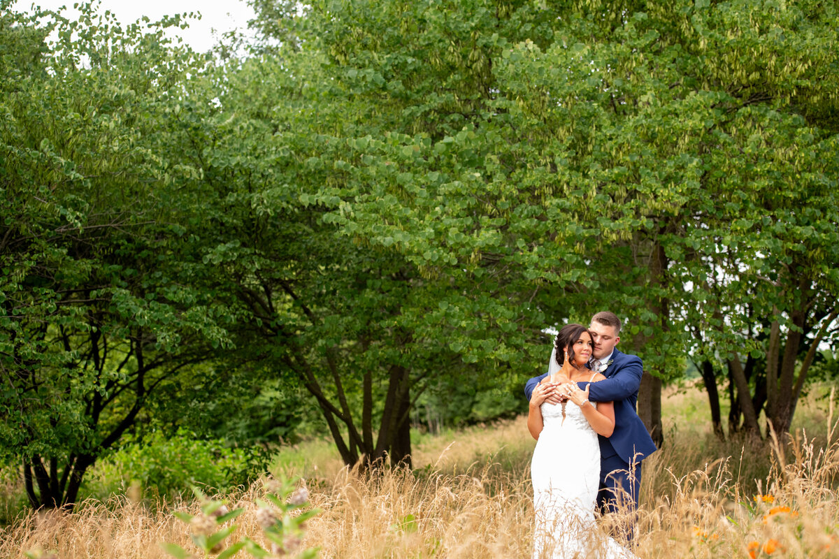 outdoor wedding portraits wedding