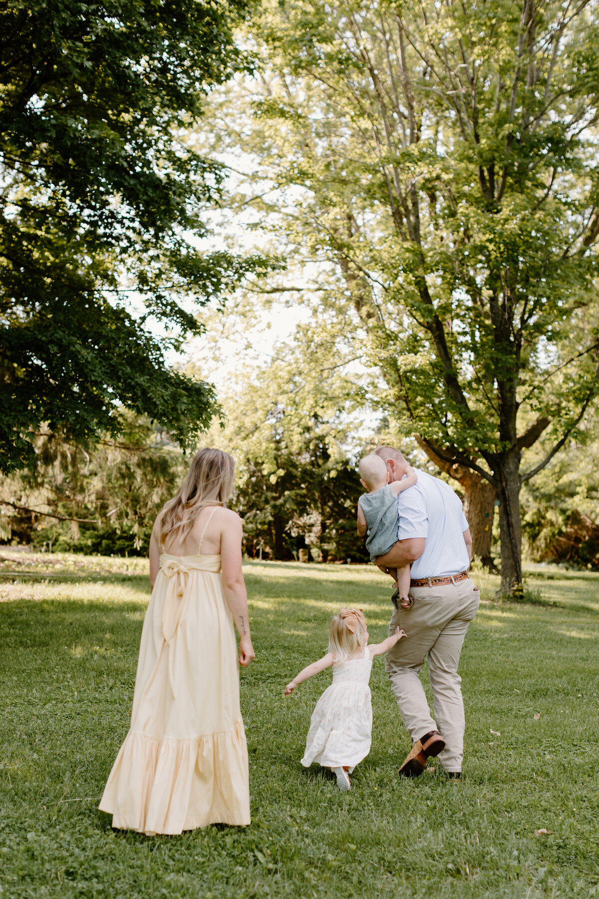 christina_ney_photography_wedding_engagement_lifestyle_photographer_dubuque_iowa_wedding_planning_assistance_adventurous_bold_laidback Family Photography40