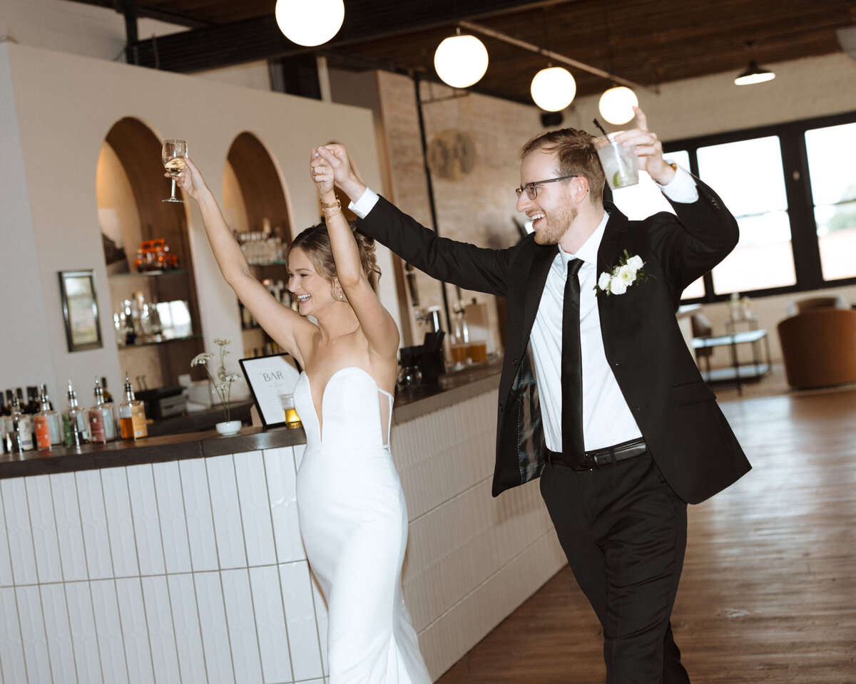 MN-Wedding-N & R-Reception-151