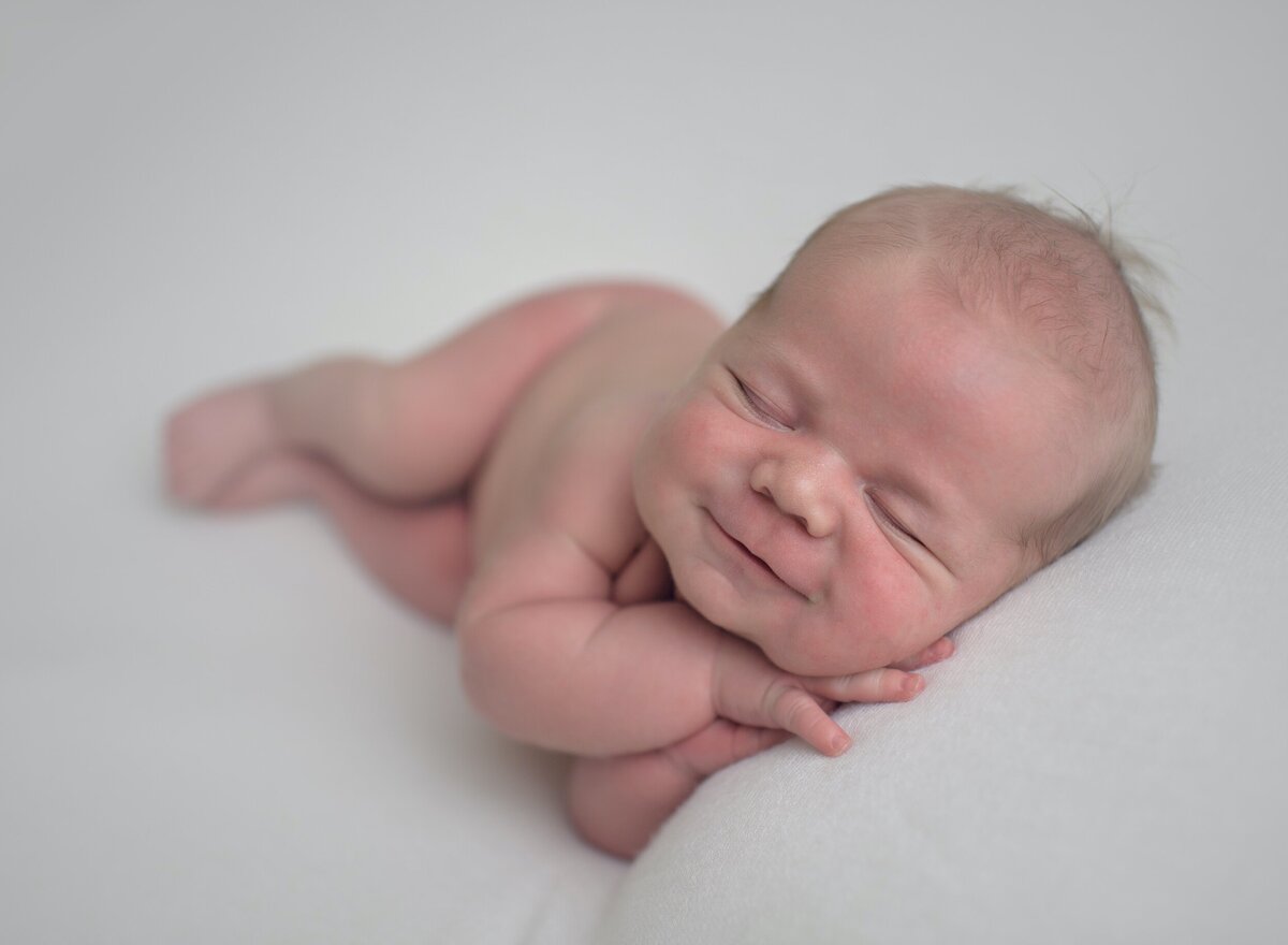 Affordable-Newborn-Photography-Calgary-27