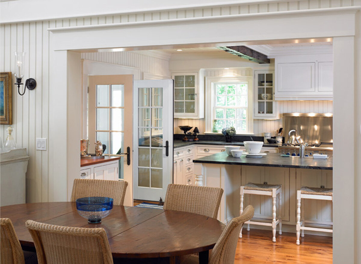 Colonial-Reproductions-West-Chop-Cottage (6)