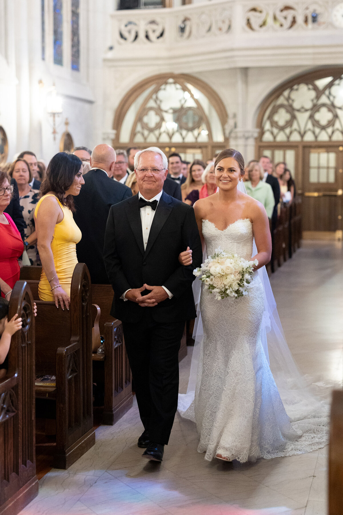 st-james-chapel-wedding-chicago-54