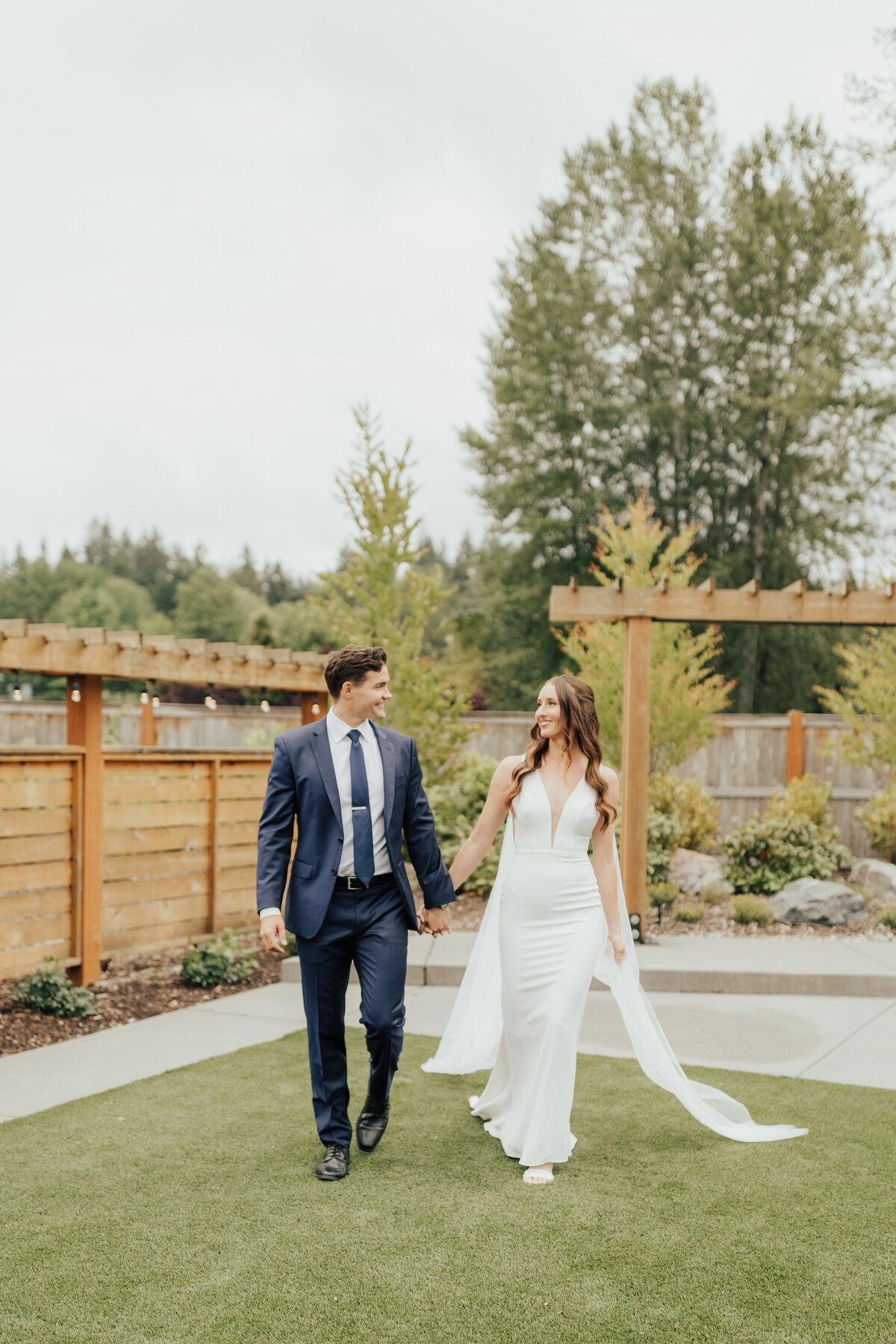 woodinville-wedding-venue-filjibeck-farm-washington-photographer-rachel-syrisko-kiana&alex-163