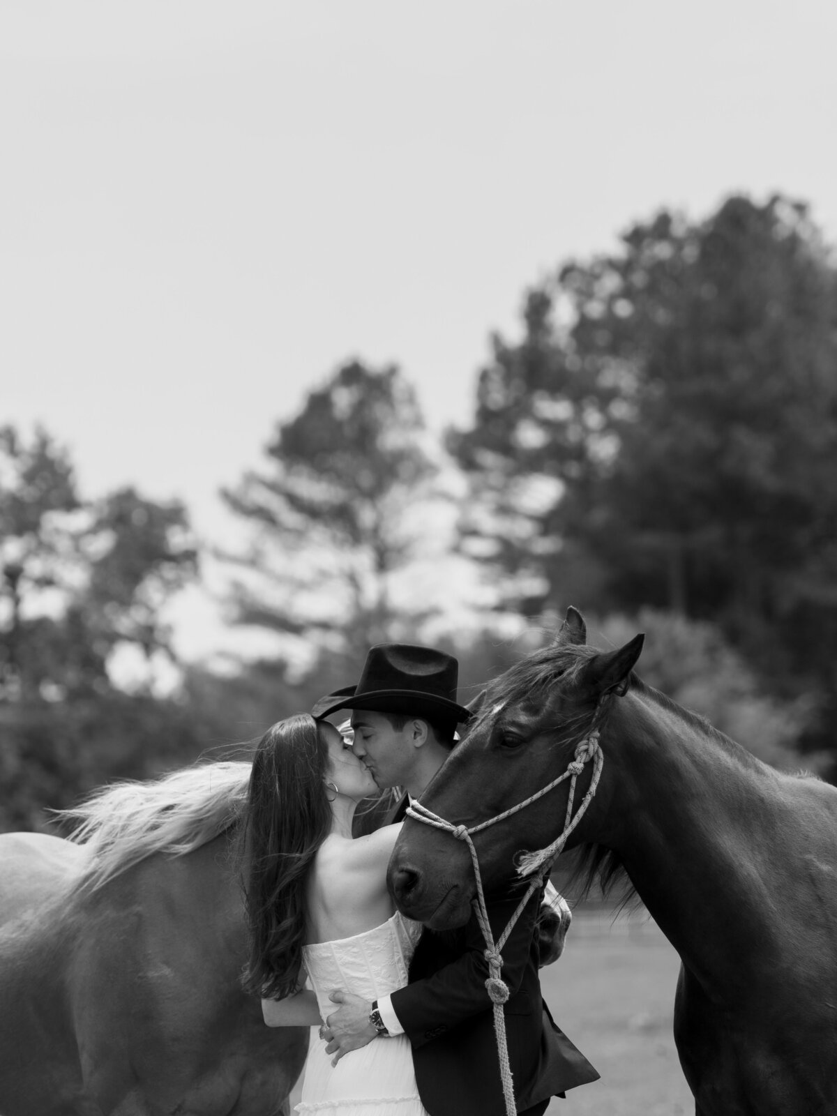 Rachel-Pourchier-Photography-Wedding-Serenbe-destination-photographer_Rubin_Horse37A