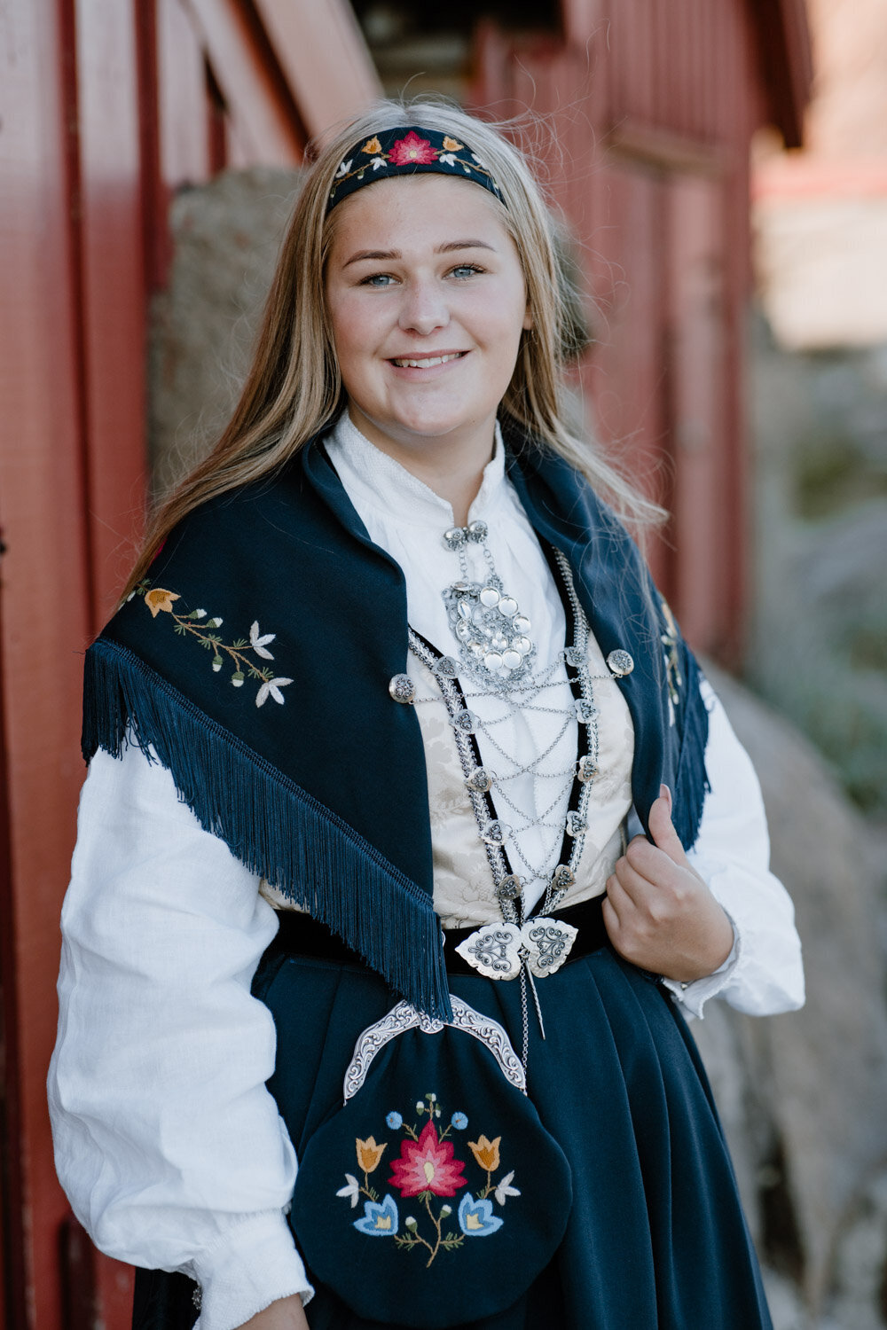 konfirmant_oslo_ungdom_bunad_charlottechristensen