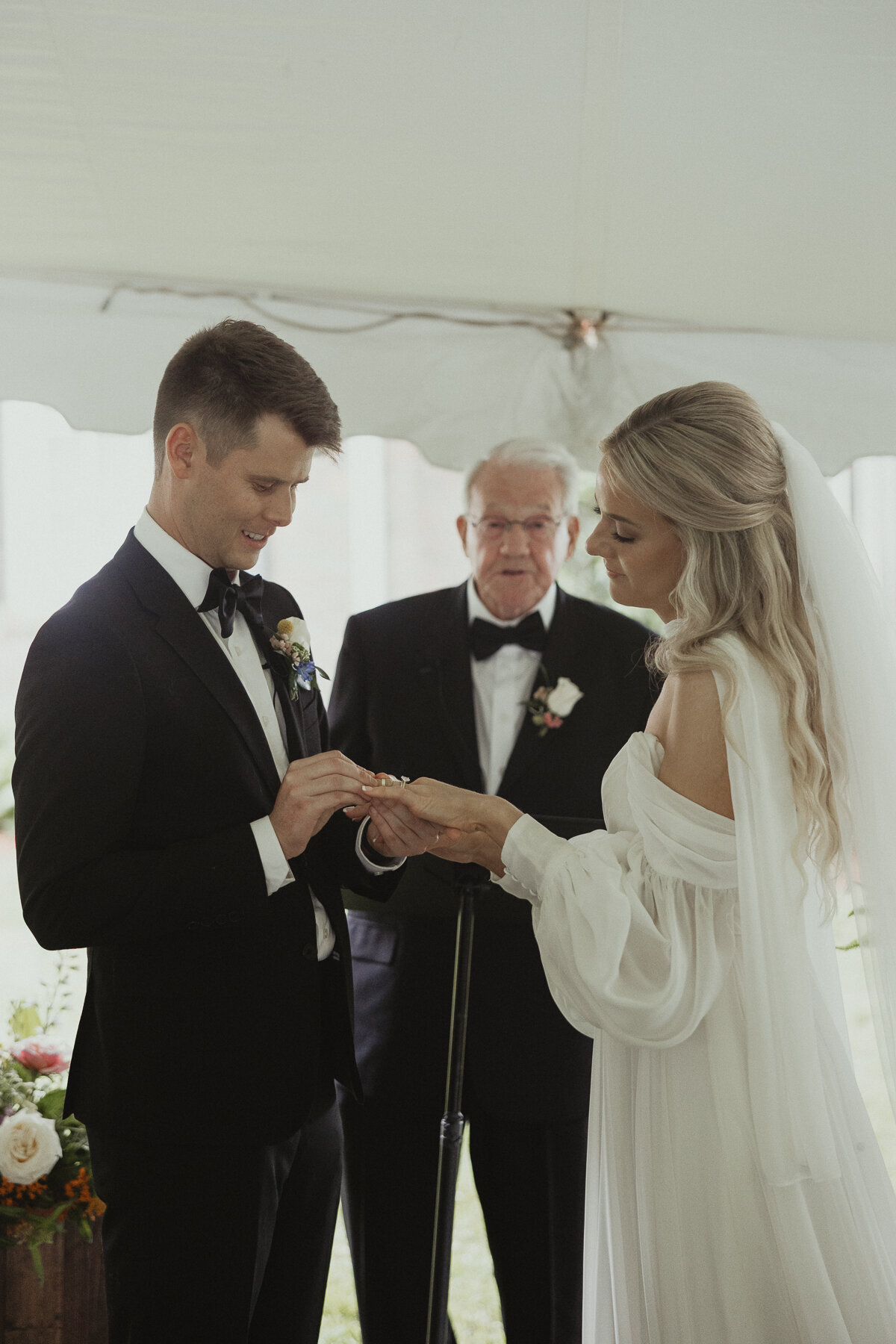 kansascitytravelingweddingphotographer-93