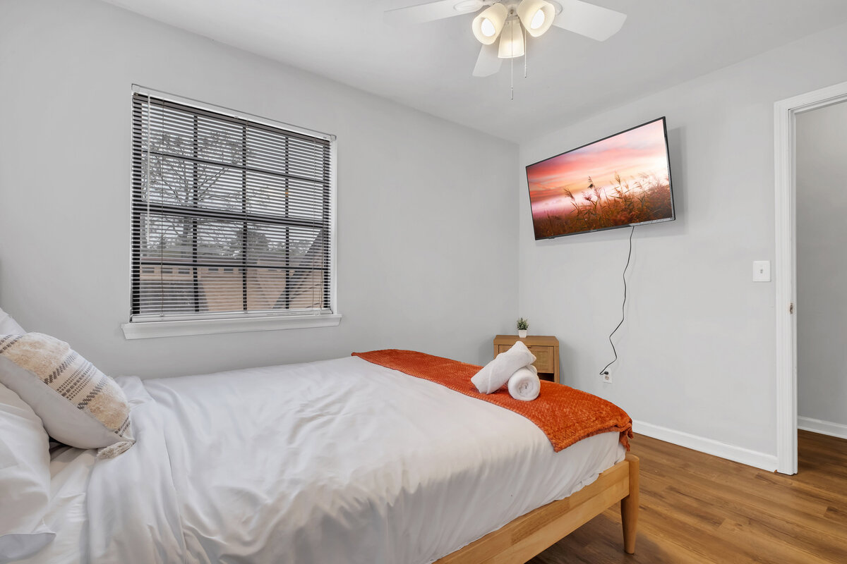 Bedroom 2  (1)