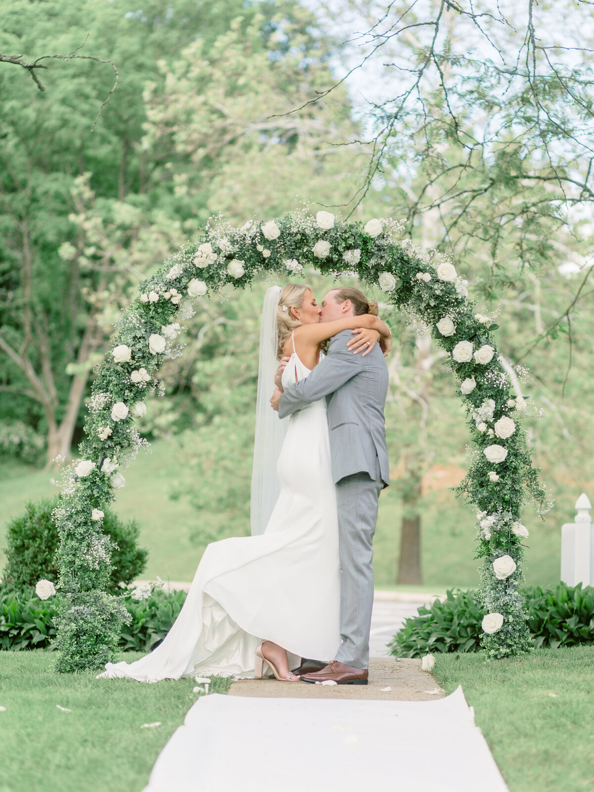 K+J_Hunt Valley Country Club_Luxury_Wedding_Photo_Clear Sky Images-69