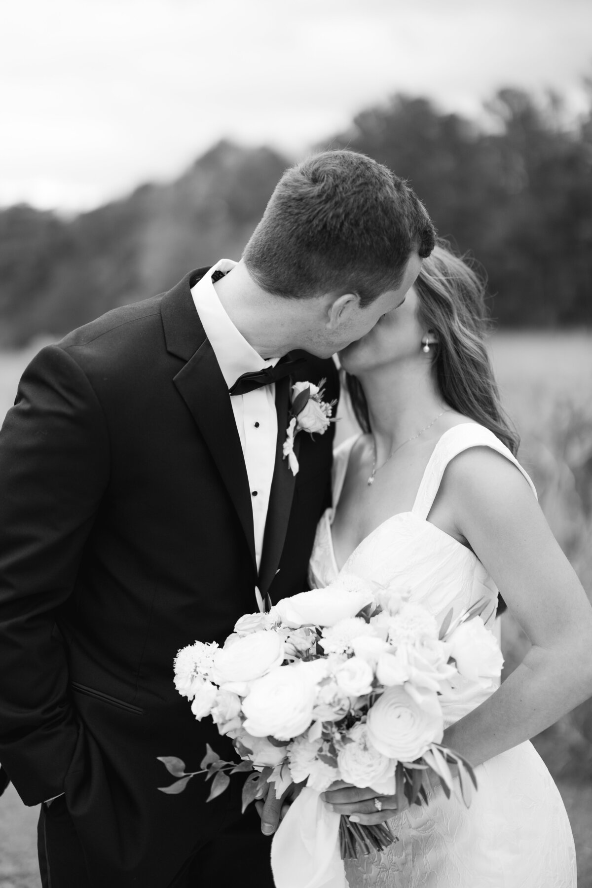 Katherine Horton Photography Olivia & Drew Wedding Day Katherine's Favorites_0065