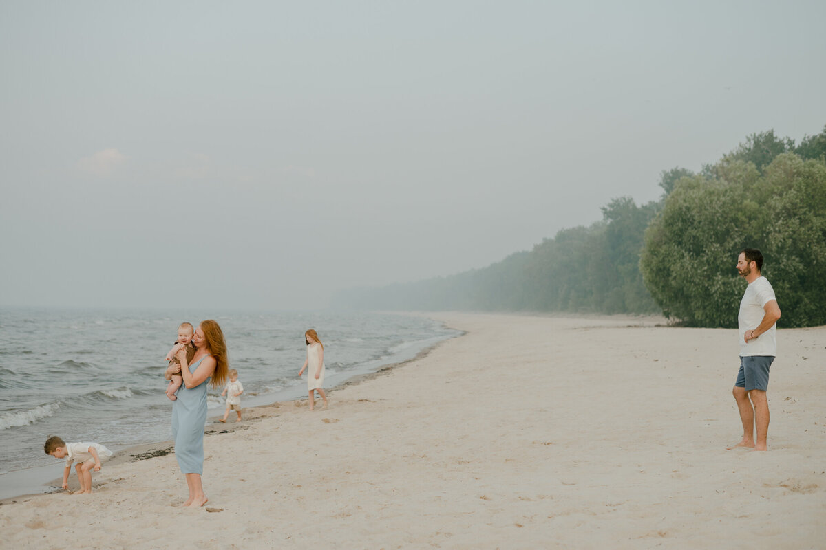 Best Winnipeg Family photographer, Vvanessa Renae Photography