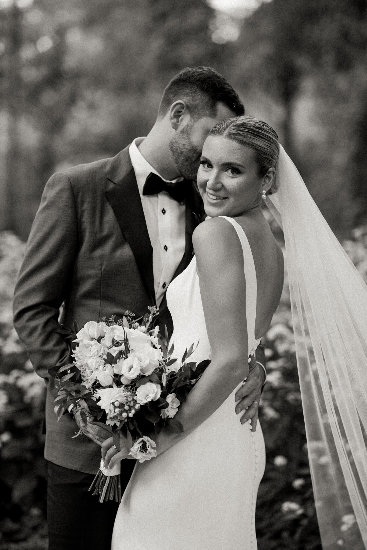 AllieJenningsPhoto-StefJoelWedding-SNEAKPEEKS-94
