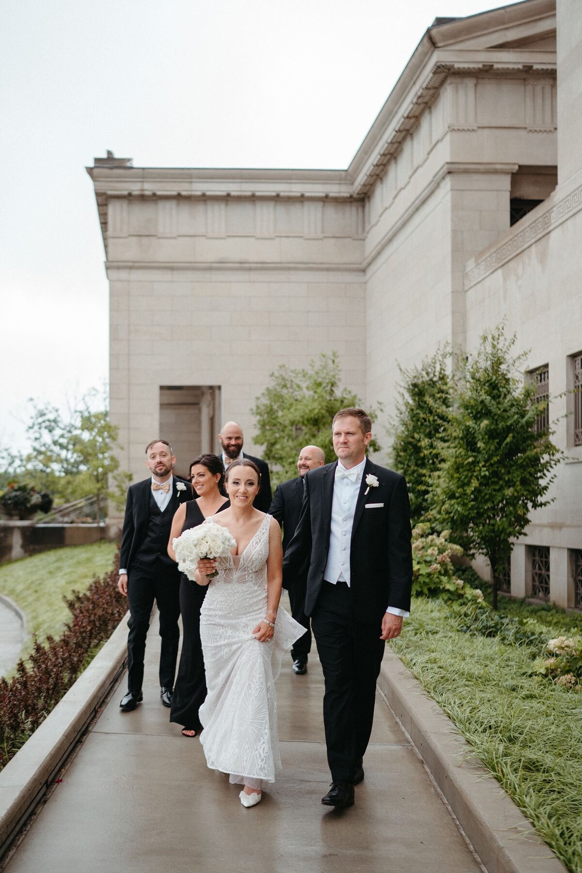 Alison-and-Jason-Hilton-Cincinnati-Netherland-Plaza-Wedding-7