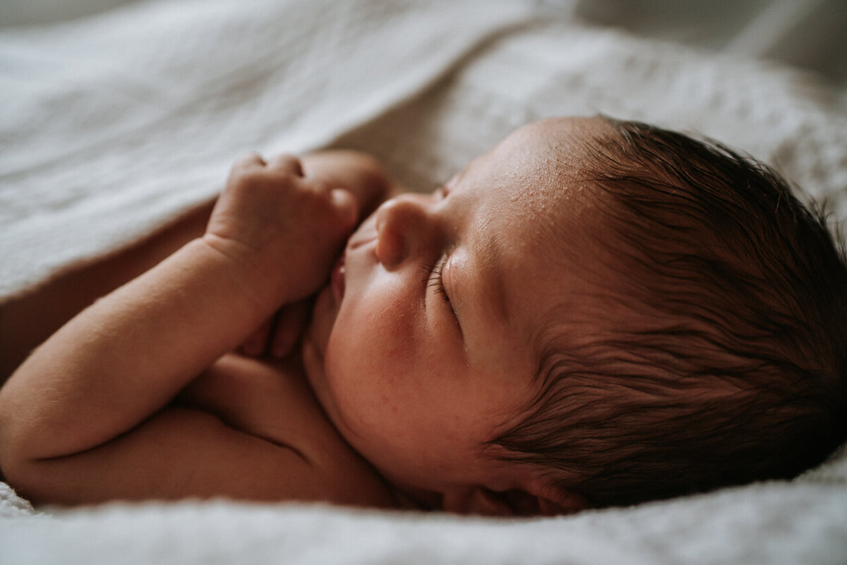 newborn-baby-photographer-home-shoot-zoecphotography-buckinghamshire-7