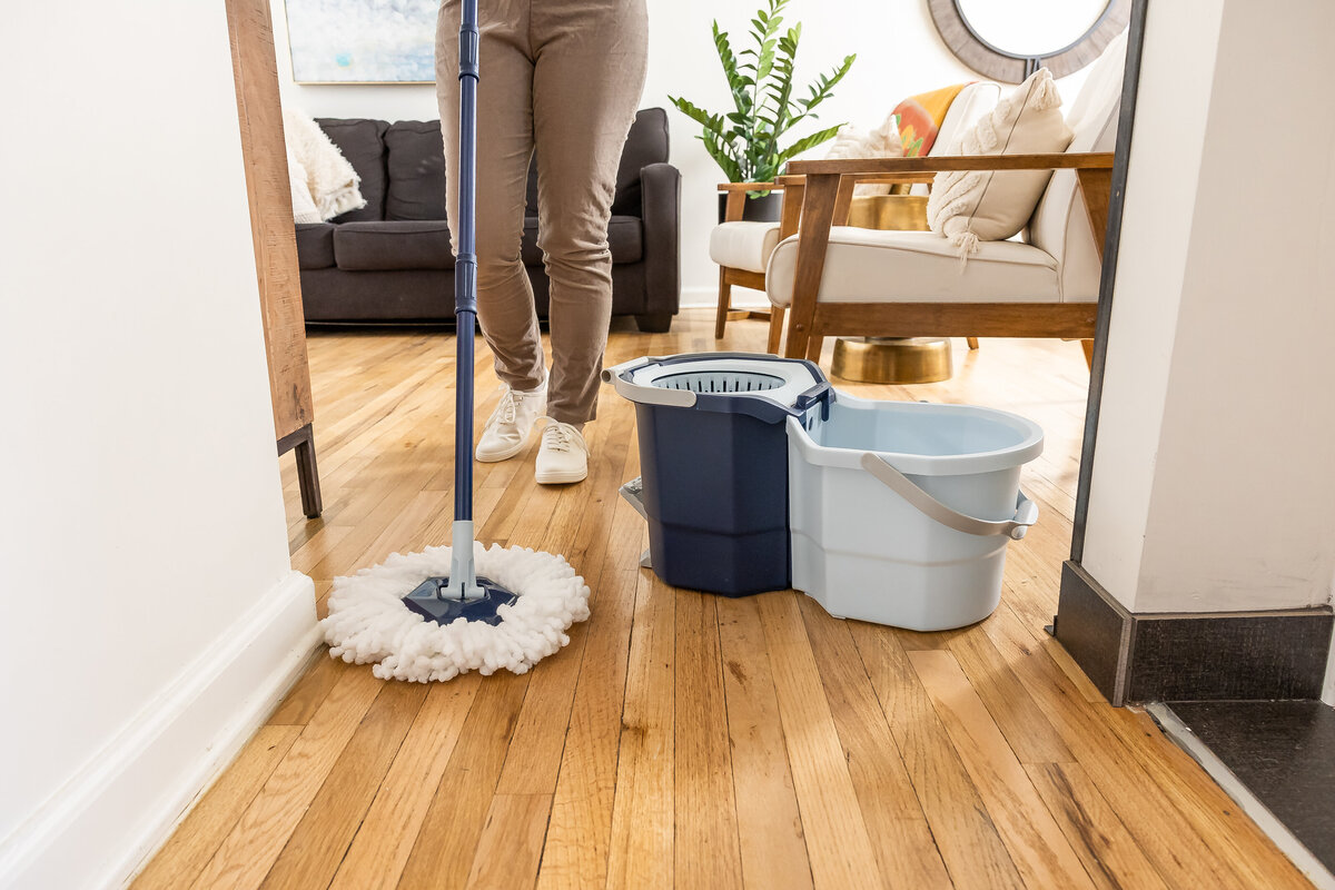 8500455_Casabella_Spin Mop_Lifestyle_1