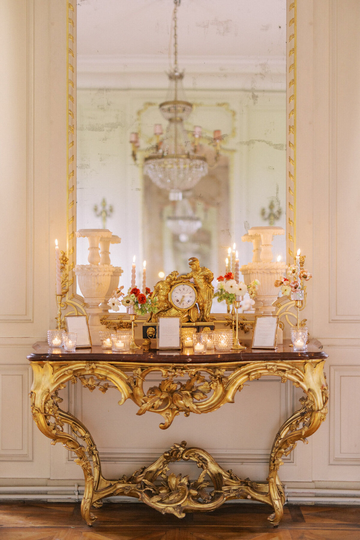 Maïlys Fortune Photography Husband Wife Wedding Weddings Photography France Switzerland Italy Timeless Dreamy Imagery Bilingual French English Destination Weddings Destination Wedding Provence French Riviera Paris Lake Como Tuscany133