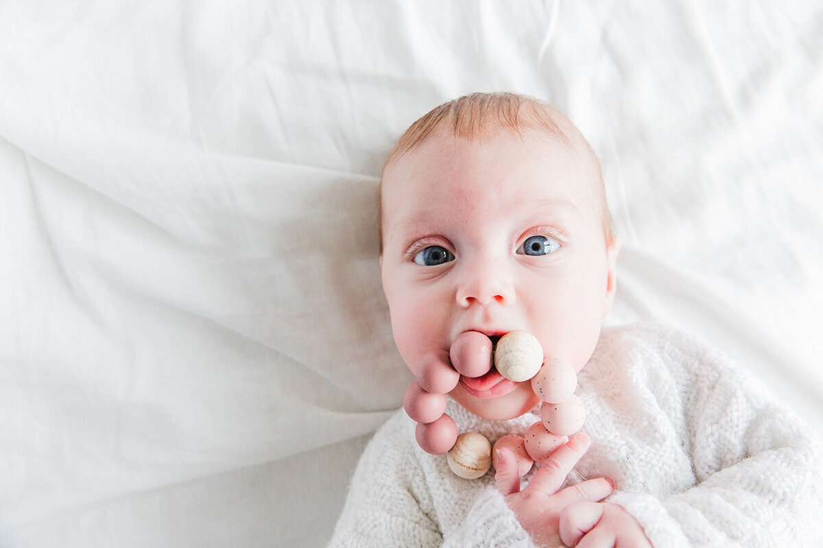 baby bijtspeeltje fotograaf noord holland