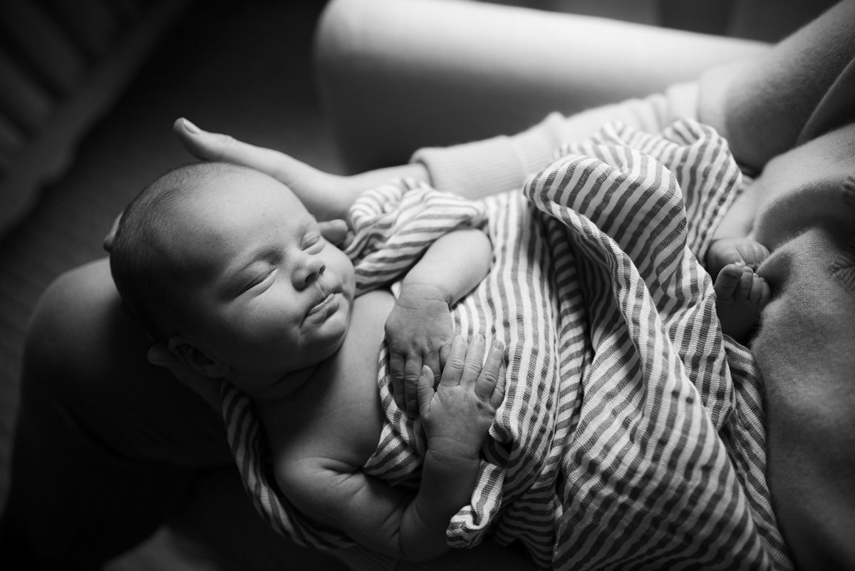 Black and White Newborn Photographer in Alexandria, VA