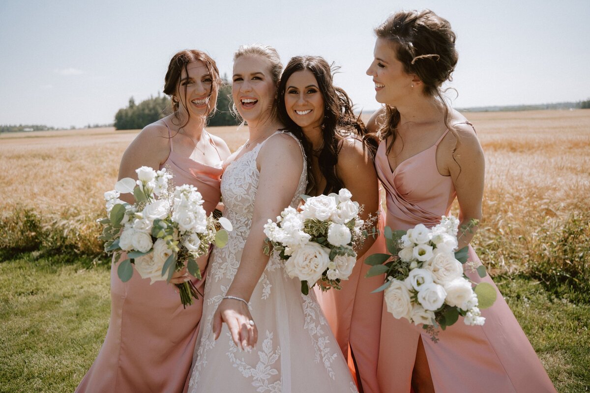 edmonton-wedding-bridal-party-photos.