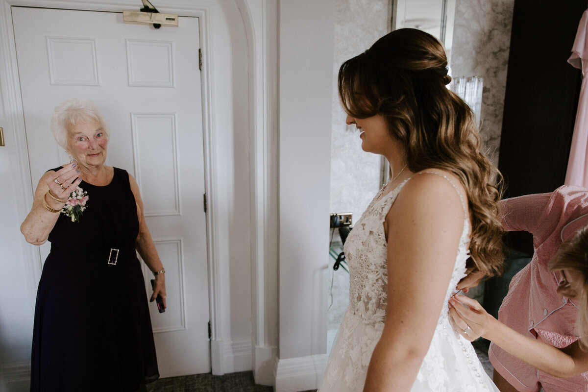 0019Kobi & Harry - Makeney Hall Hotel - Sneek Peeks - Dan Tomkins Photography-1