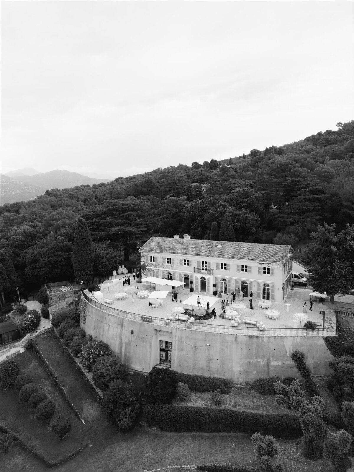 0027_A&C_Wed_0200003_1