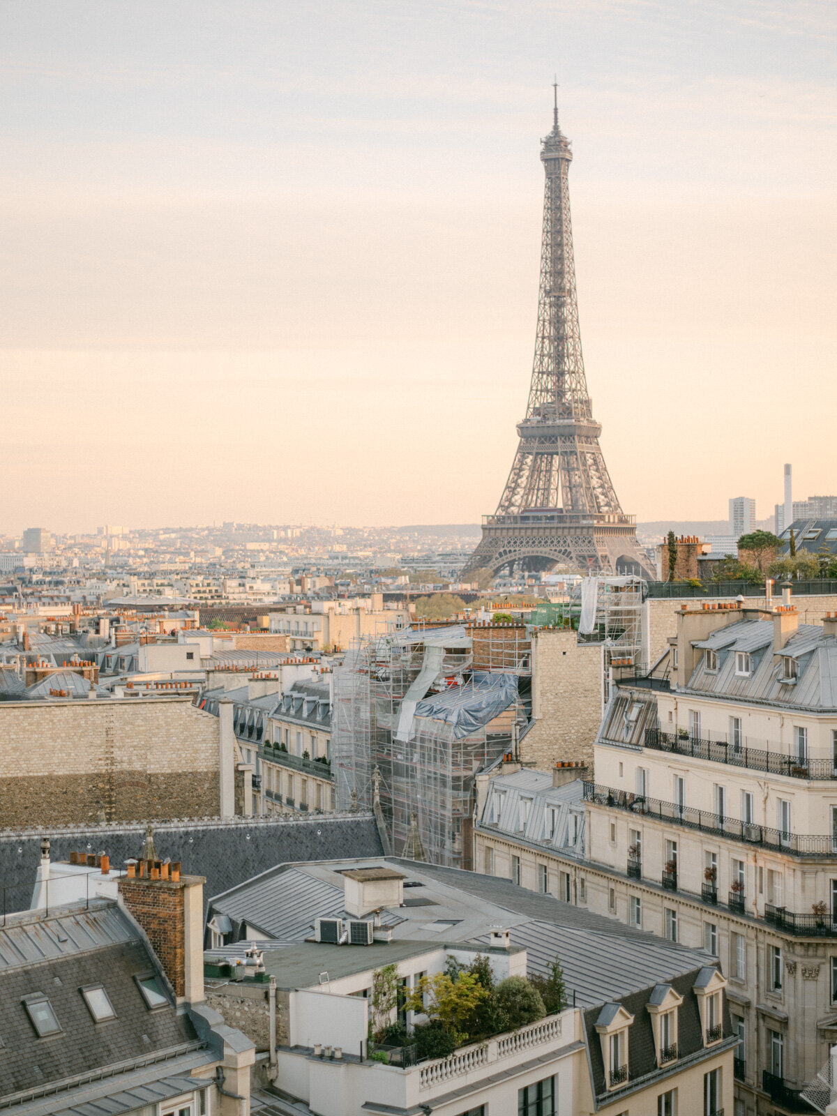 Paris Wedding Photographer  George V Paris Wedding (25 sur 25)