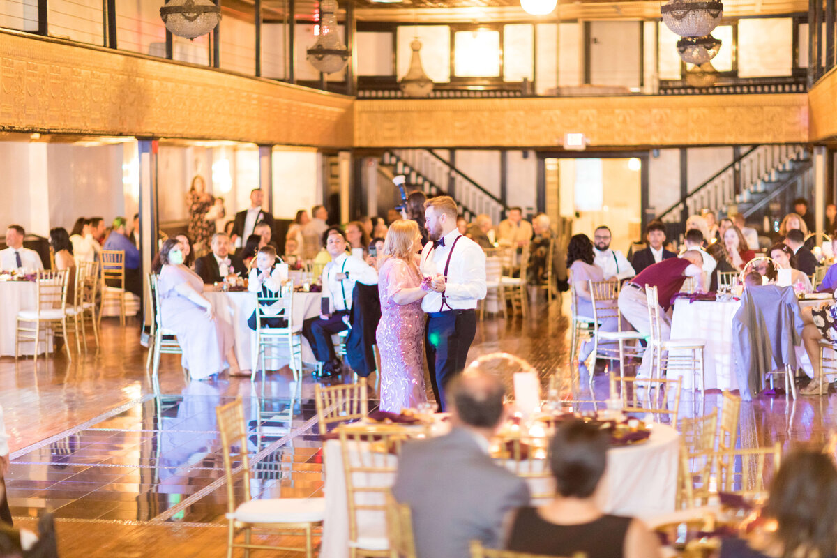 Wedding reception at  The Gatsby in Shelbyville,KY