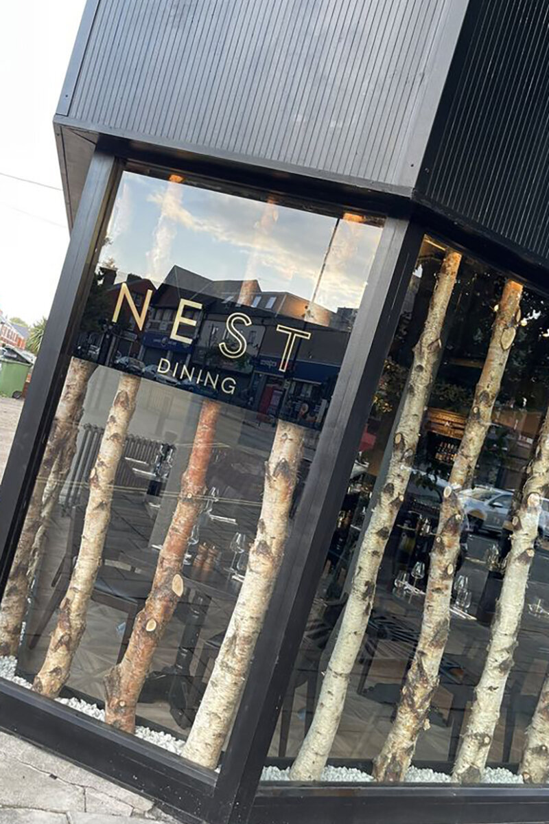ellis-signs-window-vinyl-graphics-for-restaurant-newcastle-gateshead-north-east