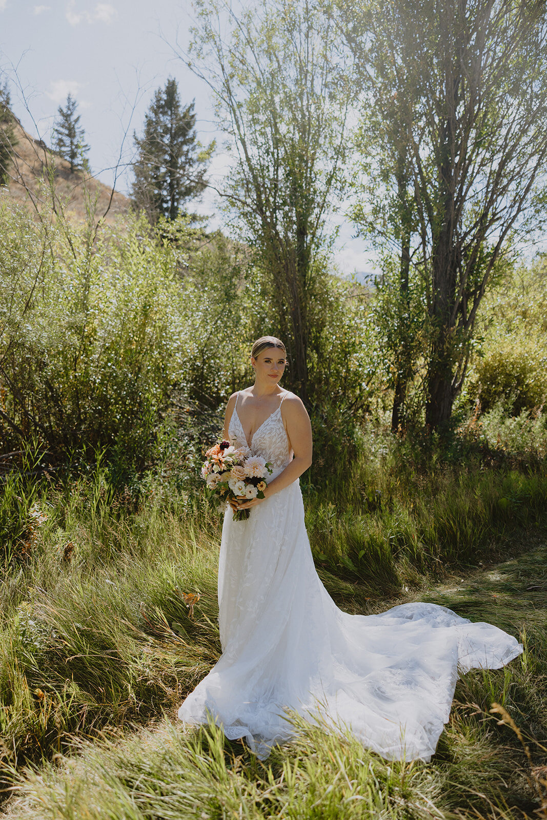 trail-creek-cabin-end-of-summer-wedding-kelly-jackson-first-look-214