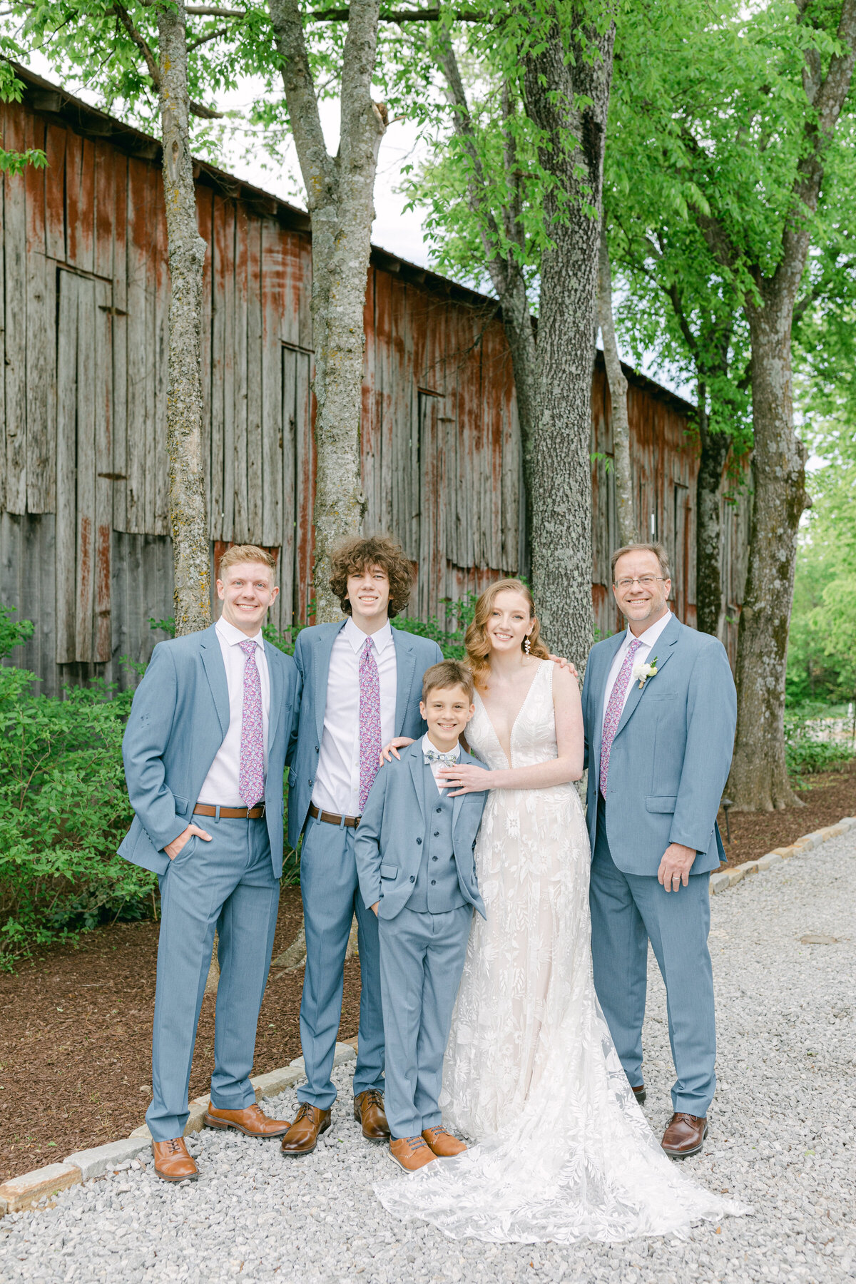Ava-Vienneau-Nashville-Wedding-Photographer-Southall-Meadows-146