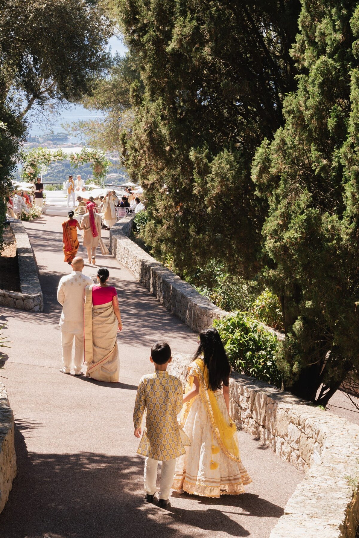 0065_A&C_Wed_0101095