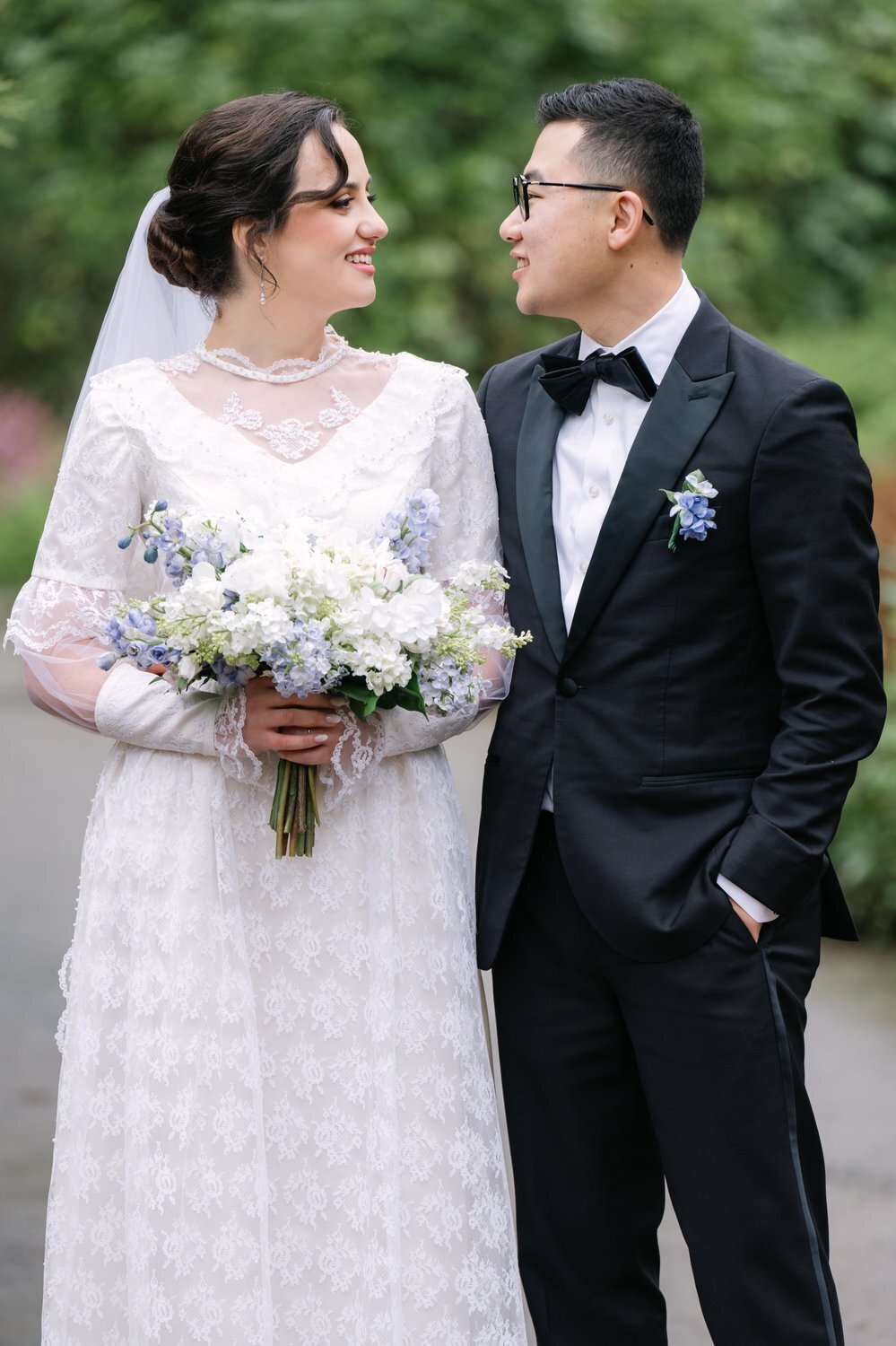 bride and groom kubota garden formal portrait