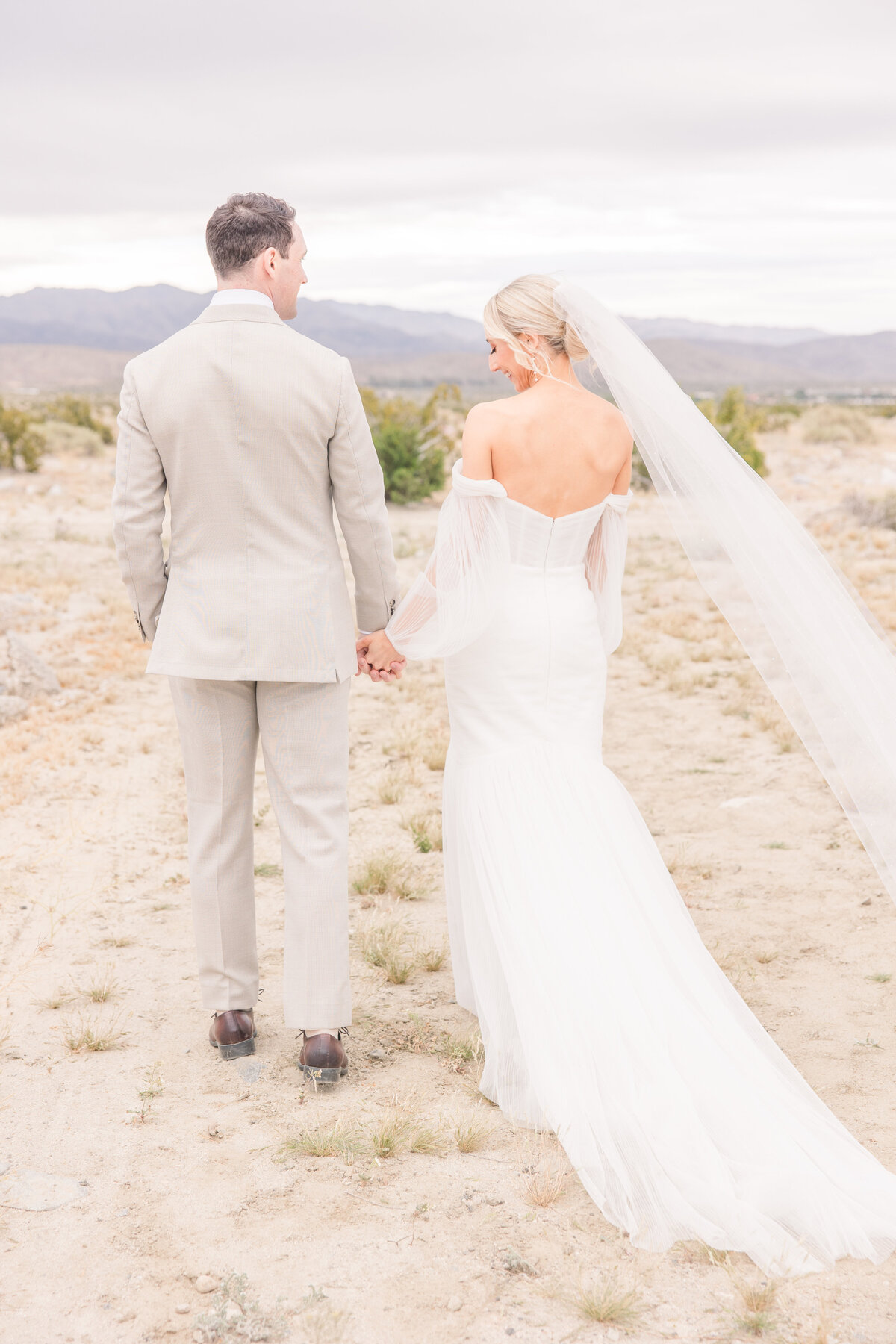The Estate at Via Las Palmas Palm Springs Light and airy spring wedding southern california wedding venue luxury photography-221