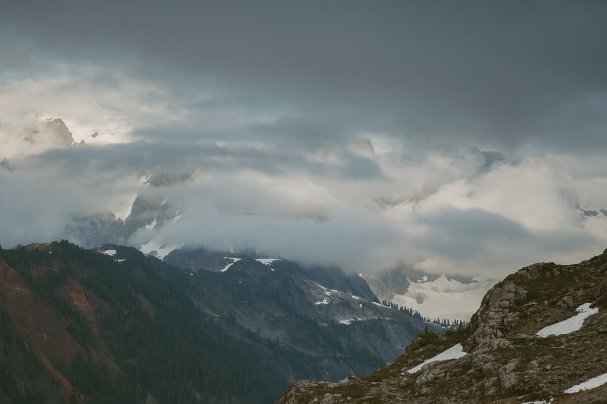 07-24_Brianna & Michael_Artist Point Elopement_PaytonRademacherPhoto-117