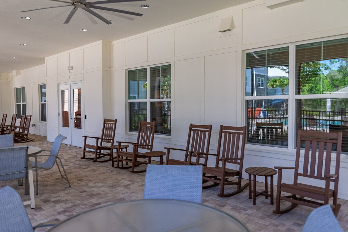 042324ROCHESTERPARK-136