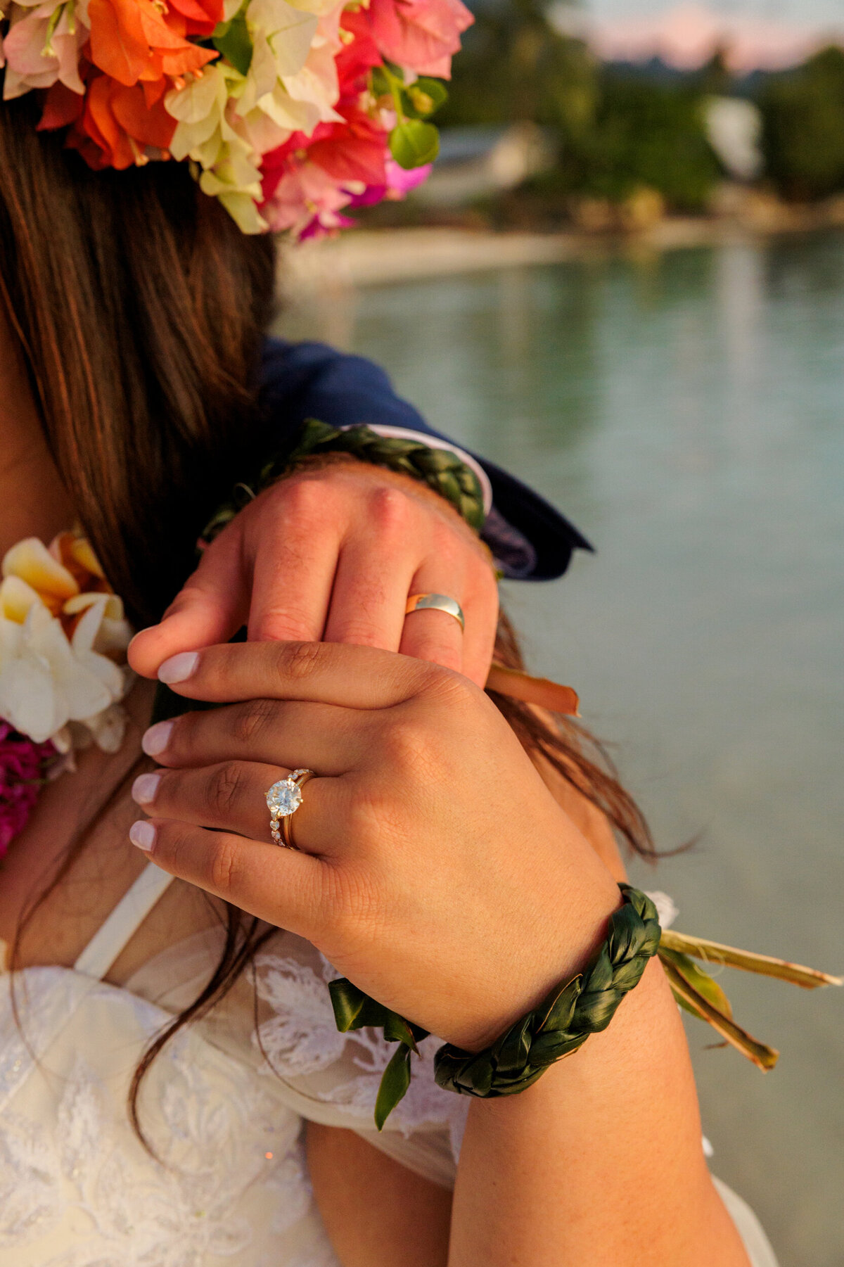 tahiti-moorea-elopement-ring-shot