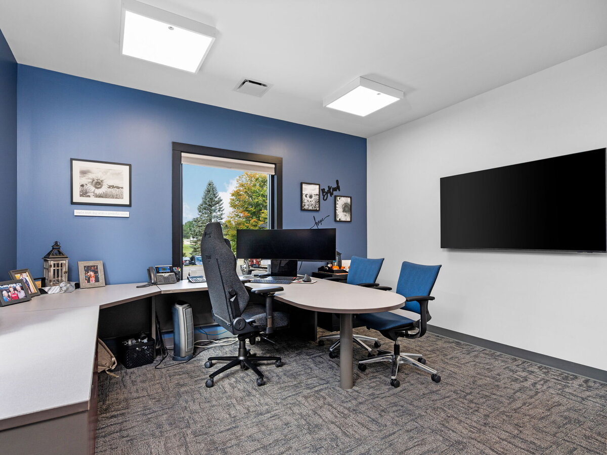 11-web-or-mls-A7403349