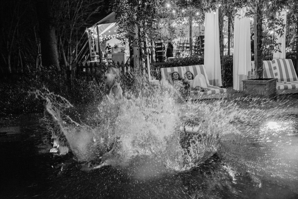 NikkiSanterre_EastCoastLuxuryWeddingPhotographer_CliftonInnWedding_Sky&Ryan-1057