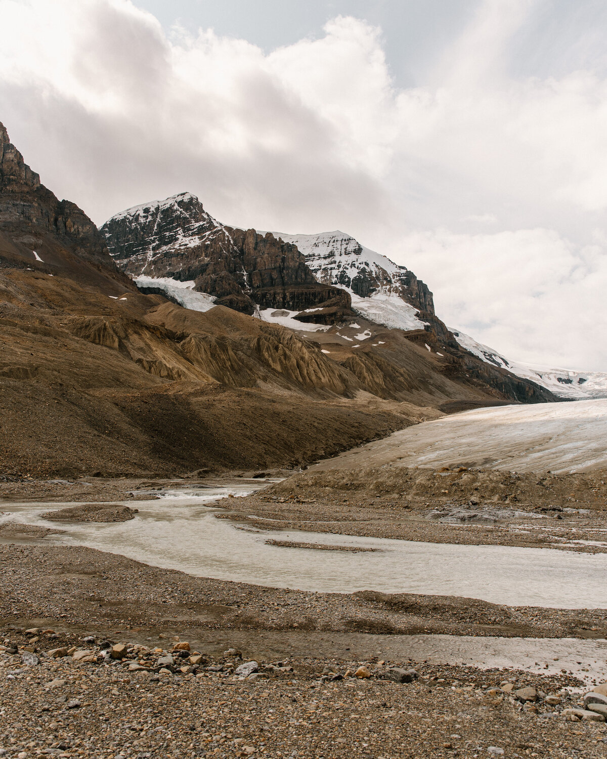 columbia_icefields_banff_national_park_canada