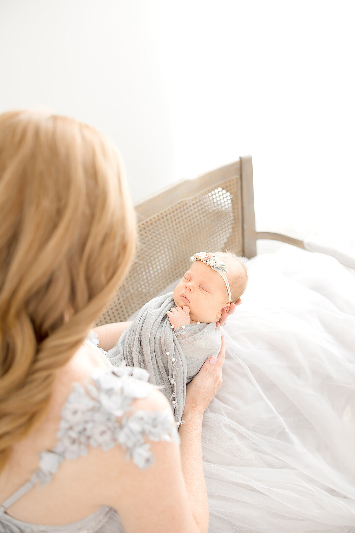Jenny Havens Photography Dallas Texas Newborn Photographer Studio Motherhood Family Baby Custom Heirloom Imagery Light Airy Luxury JHP 01.30.23 98 WEB