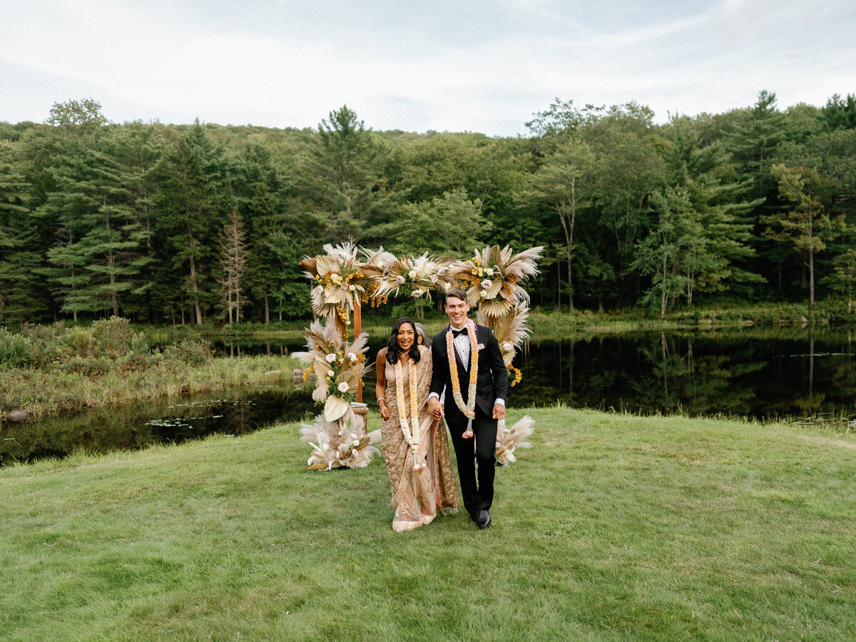 Lakefalls_Lodge_NH_Indian_Wedding_LevKuperman_064