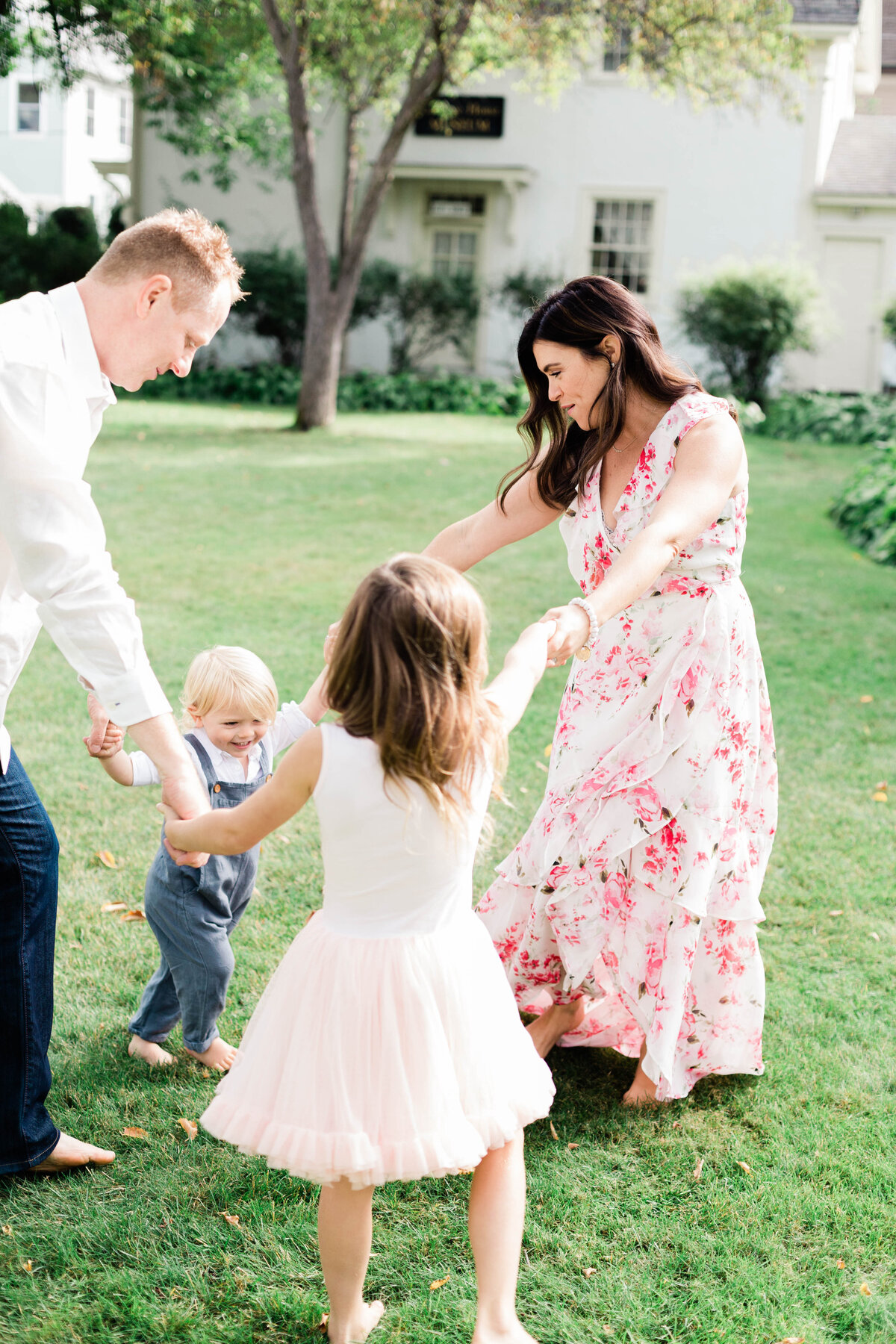 BUYE FAMILY 2020, JENNY LOEW PHOTOGRAPHY, FALL MINI SESSION, OCTAGON HOUSE-63